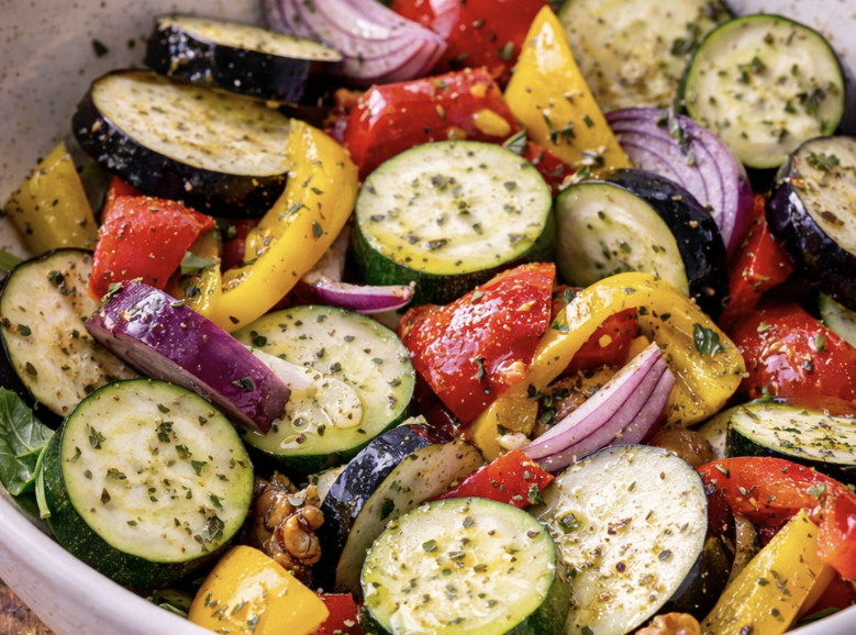 Halloumi-Salat mit gegrilltem Gemüse_1