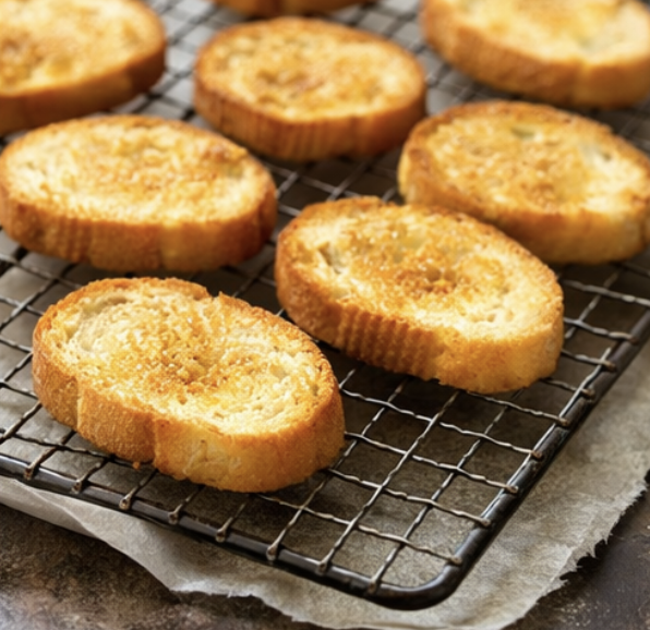 Geräucherte Lachs-Crostini mit Dill-Crème-fraîche_2