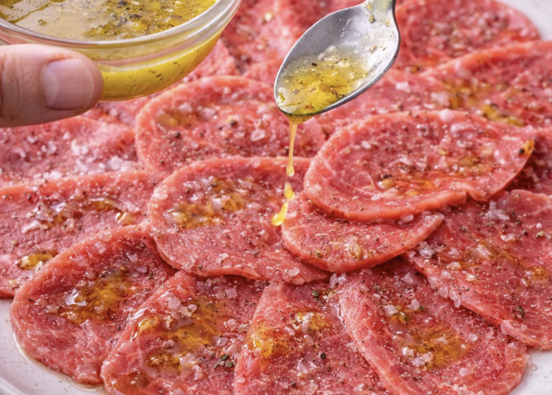 Rindercarpaccio mit Rucola und Parmesan_3