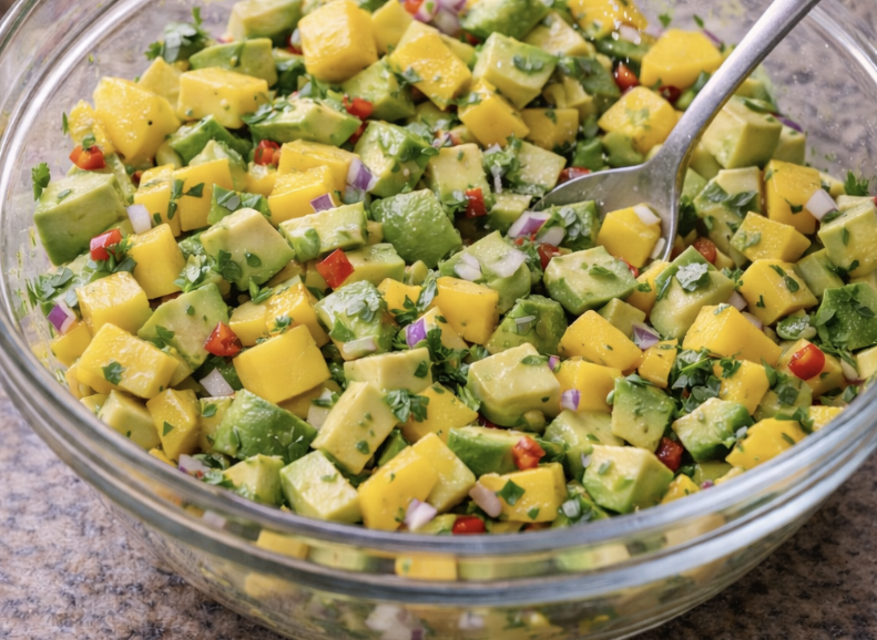 avocado-mango-salsa-mit-tortilla-chips_3