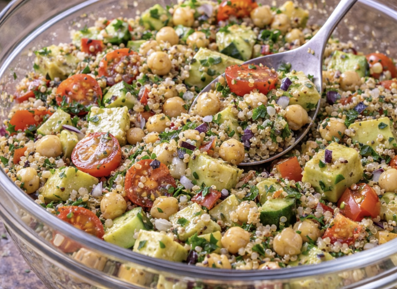 Quinoa-Salat mit Avocado & Kichererbsen_4