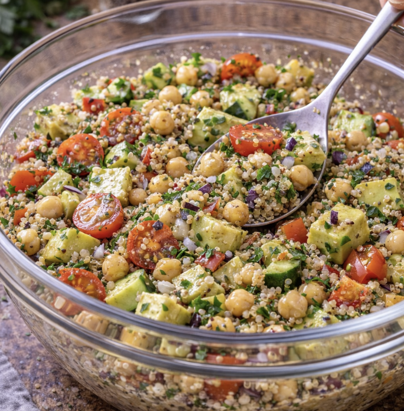 Quinoa-Salat mit Avocado & Kichererbsen_4