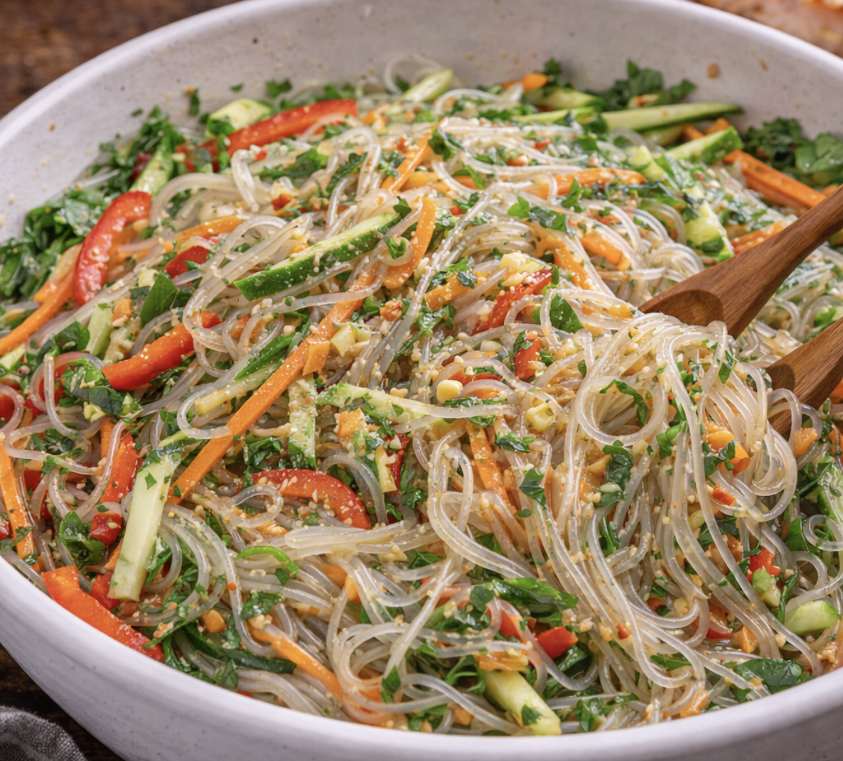 Asiatischer Glasnudelsalat mit gegrilltem Lachs_5