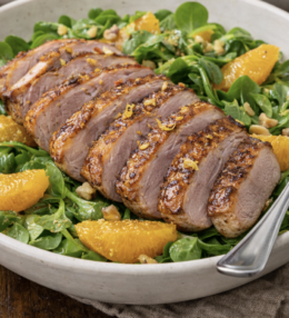 Wildentenbrust auf Feldsalat mit Orangenfilets