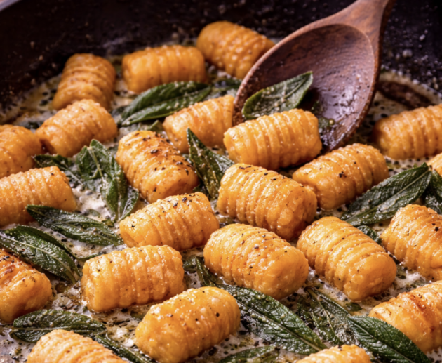 Kürbis-Gnocchi mit Salbeibutter_5