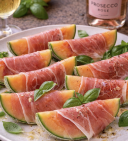 In Prosciutto gewickelte Melone