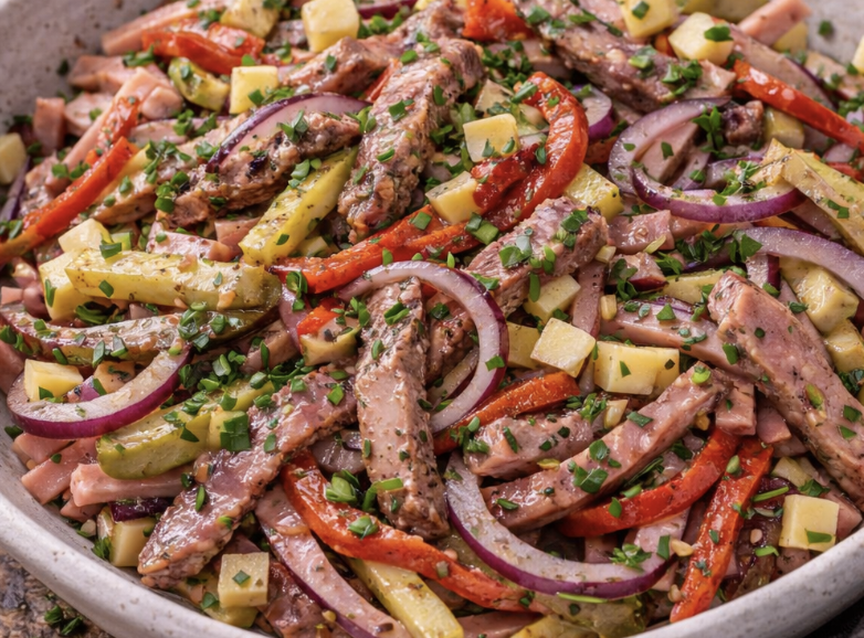 Bayerischer Wurstsalat mit Essiggurken_6