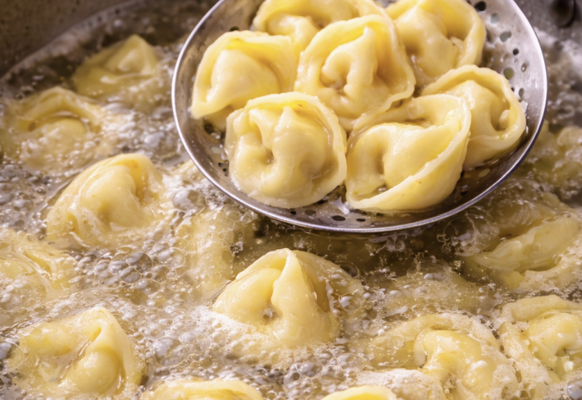 Burrata-Tortellini mit Tomaten und Basilikum_1