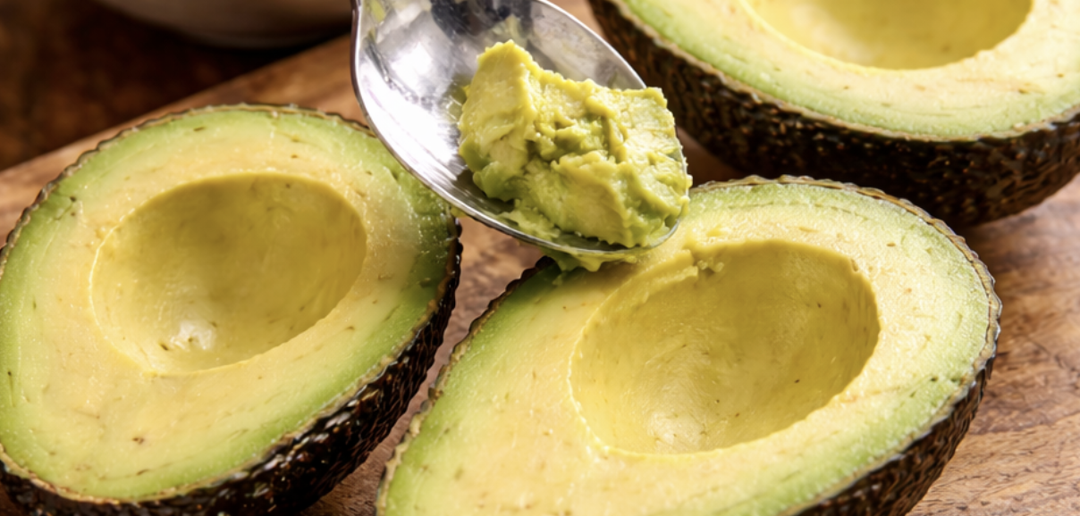 Gefüllte Avocado mit Thunfischsalat_1