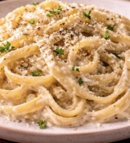 Fettuccine Alfredo
