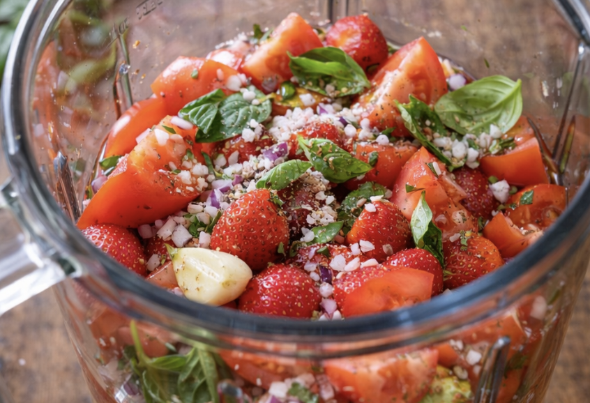 Kalte Tomaten-Erdbeer-Suppe_2