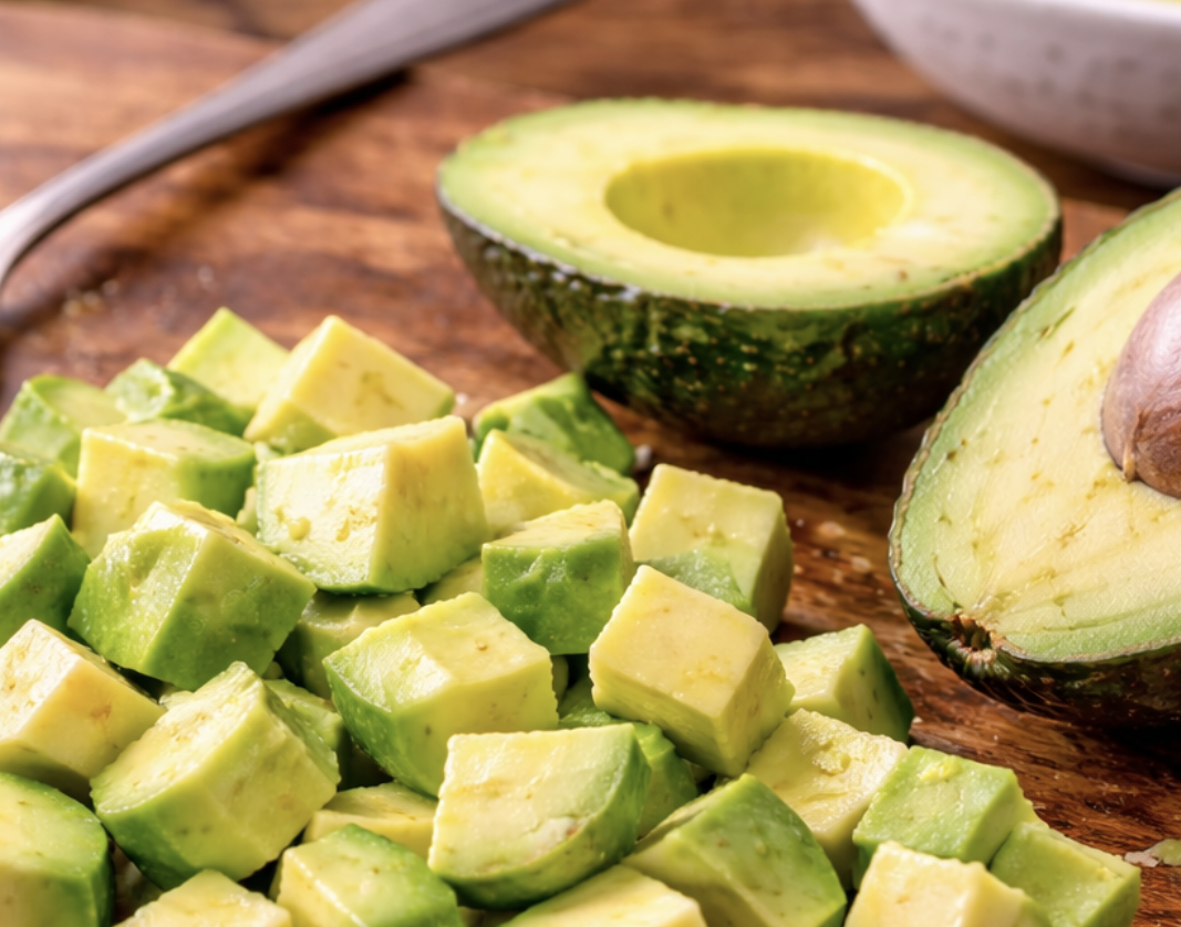 Avocado-Gurken-Salat mit Zitronendressing_2