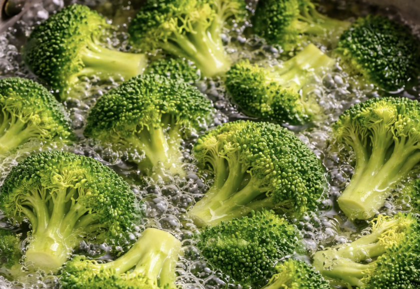 Gegrillte Hähnchenbrust mit Brokkoli und Zitronensauce_3