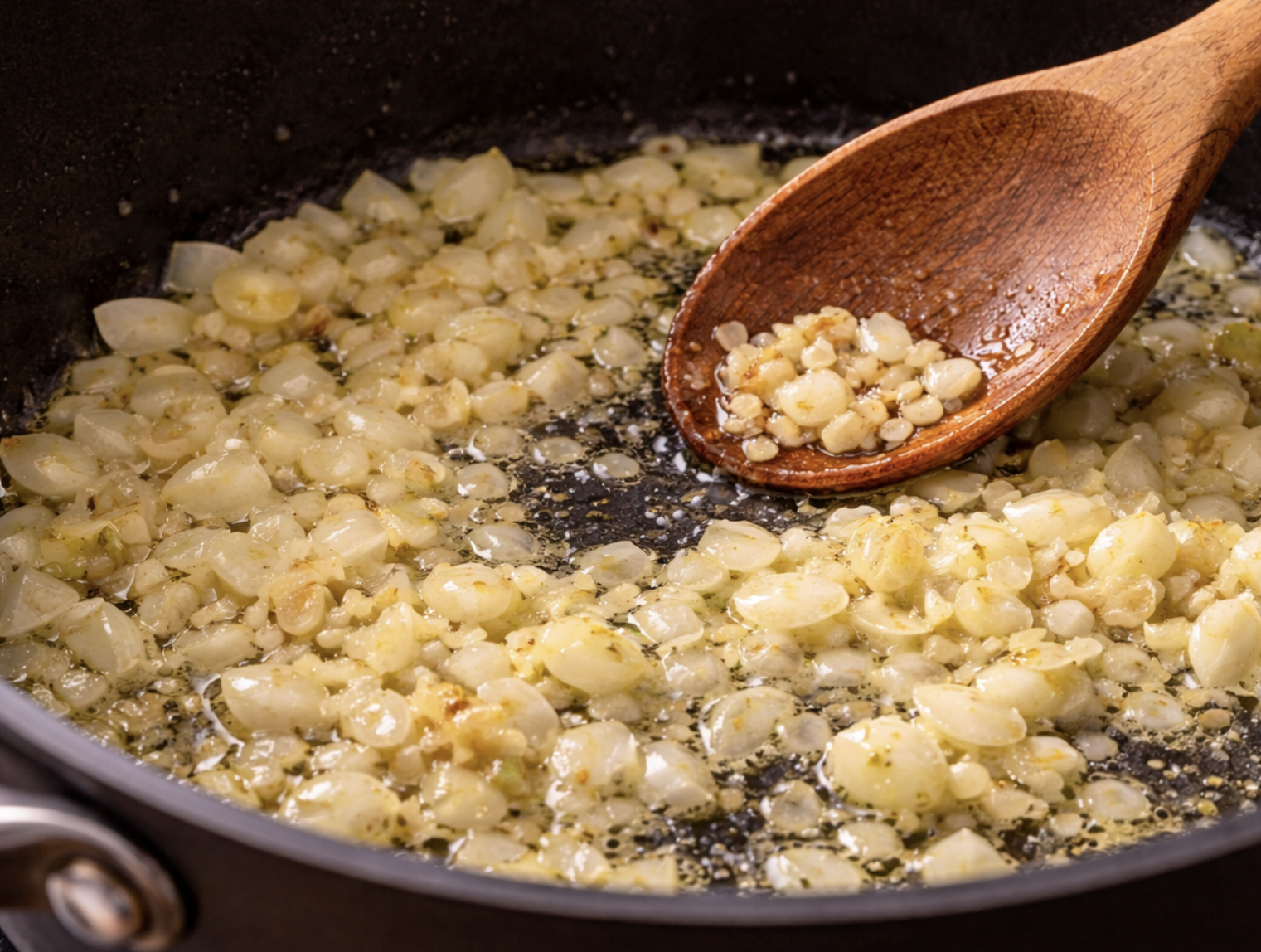 Brokkoli-Cremesuppe mit Mandeln_4
