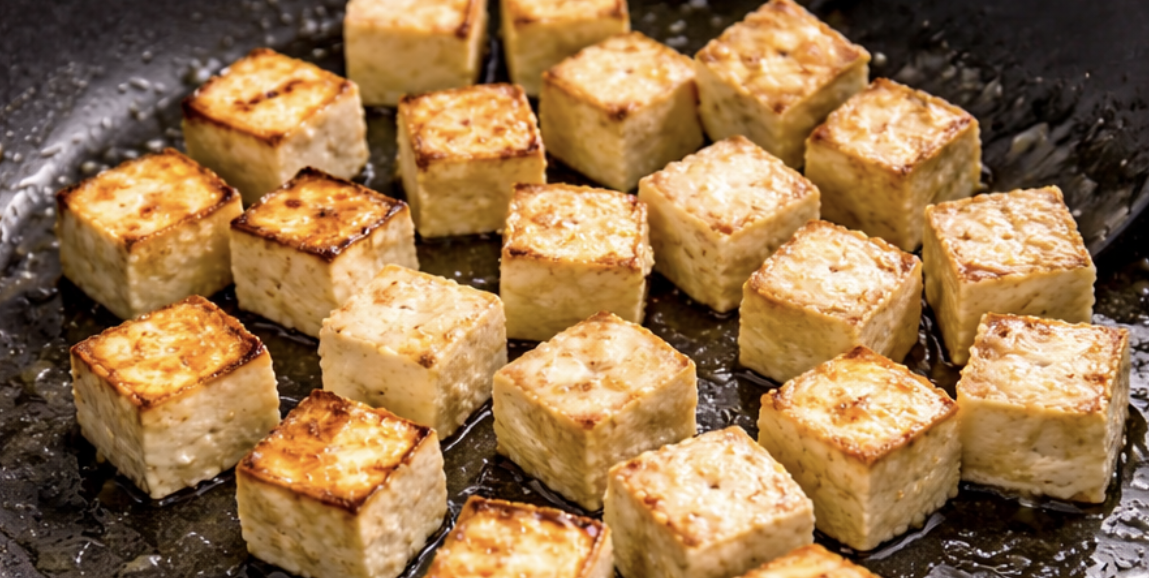 Gebratener Tofu mit Gemüse aus der Pfanne_4