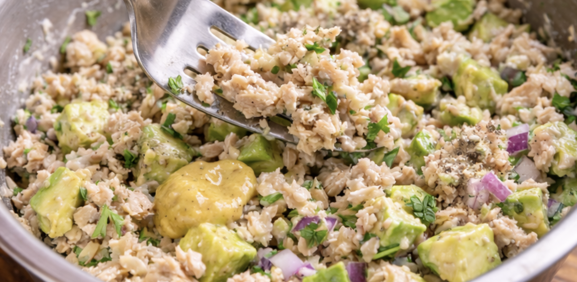 Gefüllte Avocado mit Thunfischsalat_4