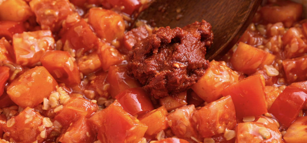 Paprika-Tomaten-Suppe mit Basilikum_4