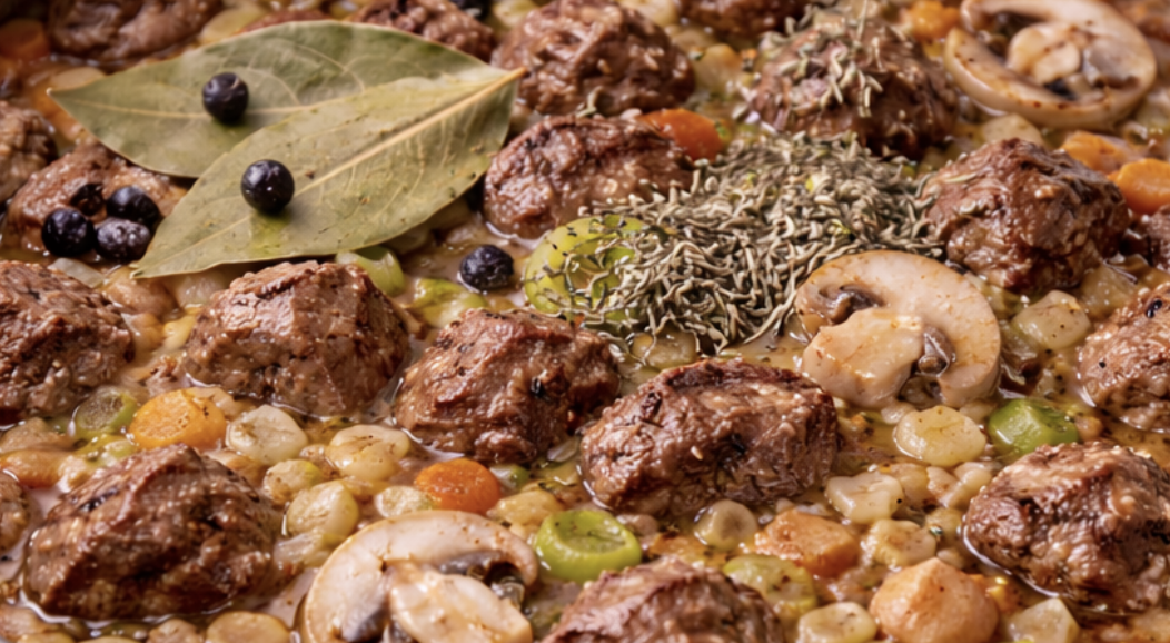 Rehsuppe mit Preiselbeeren_5