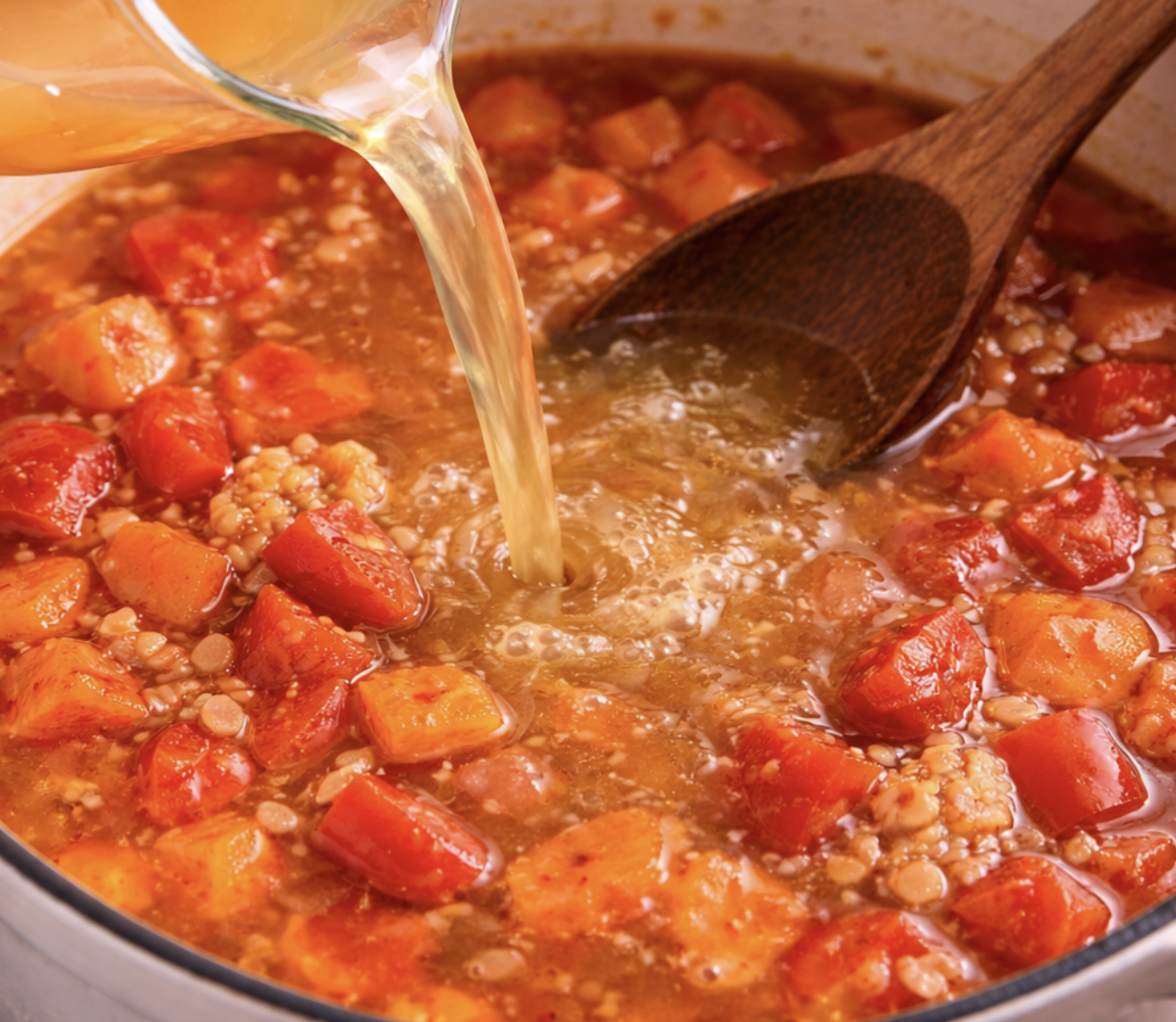 Paprika-Tomaten-Suppe mit Basilikum_5