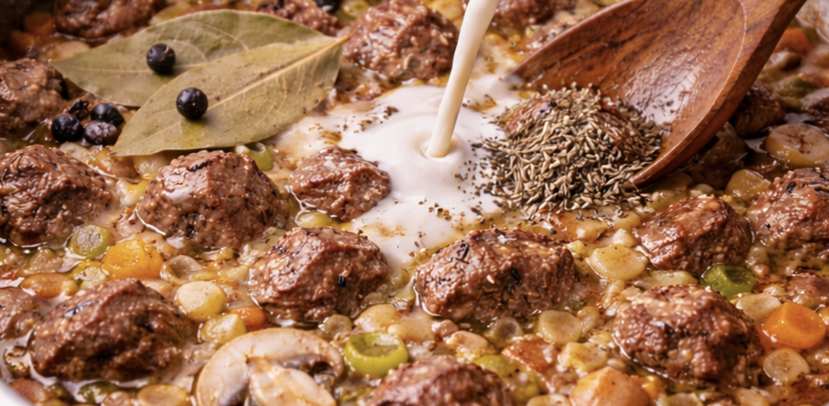 Rehsuppe mit Preiselbeeren_6