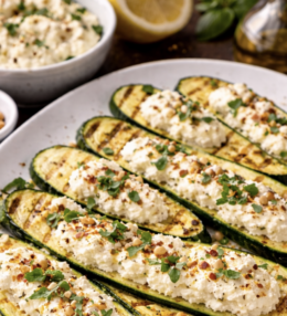 Gegrillte Zucchini mit Zitronenricotta