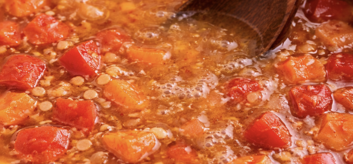 Paprika-Tomaten-Suppe mit Basilikum_6