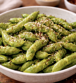 Edamame mit Meersalz