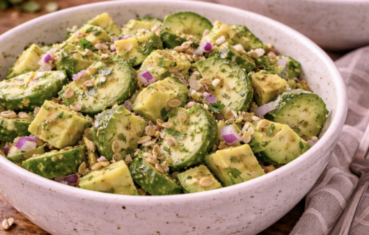 Avocado-Gurken-Salat mit Zitronendressing_7