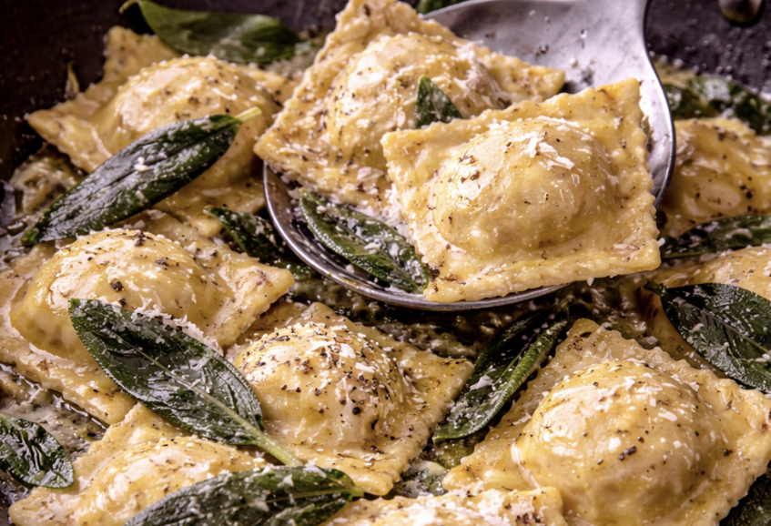 Spinat-Ricotta-Ravioli mit Salbei-Butter_8