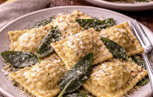 Spinat-Ricotta-Ravioli mit Salbei-Butter_9