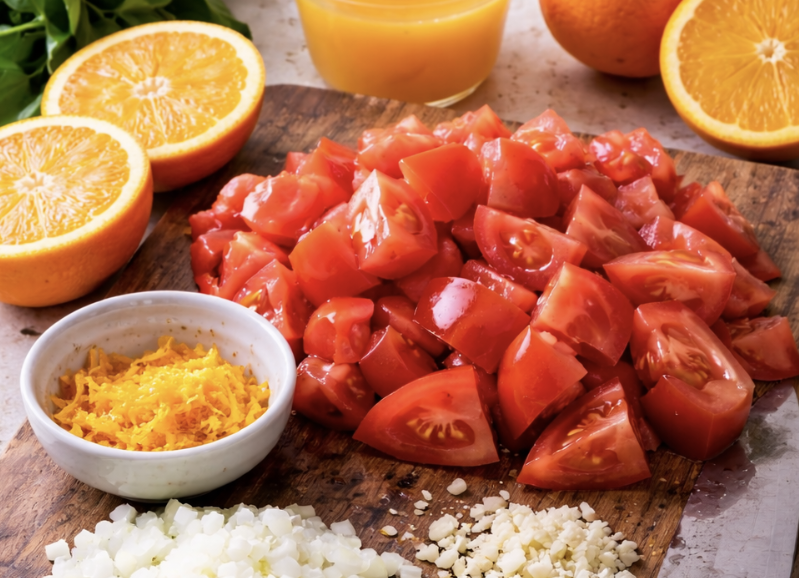 Tomaten-Orangen-Suppe mit Basilikum_1