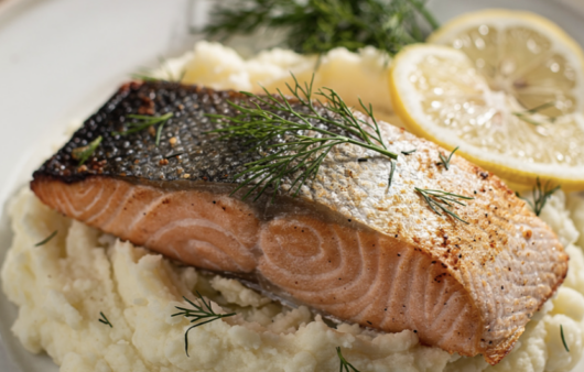 Ofengebackener Lachs mit Blumenkohlpüree_5
