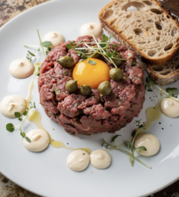 Beef-Tatar mit Trüffelmayo & Kapern